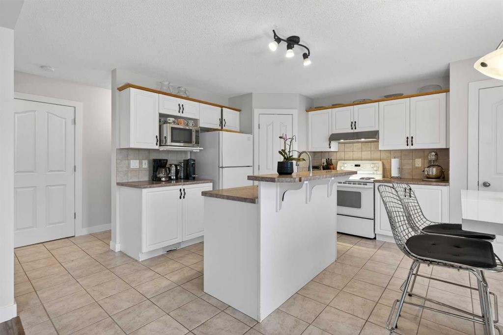 21 Citadel Crest Link Nw, Calgary, AB