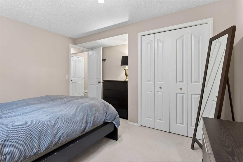 21 Citadel Crest Link Nw, Calgary, AB