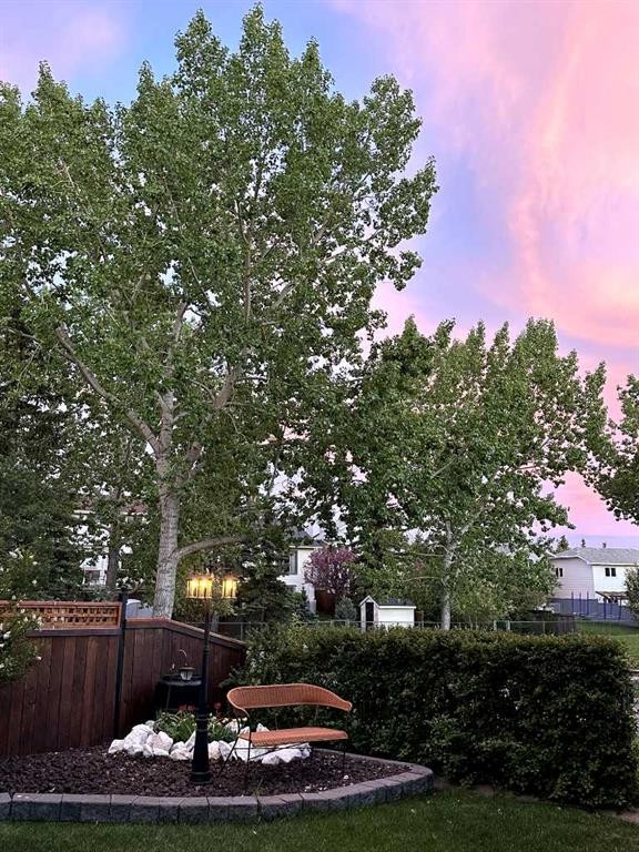 37 Arbour Summit Close Nw, Calgary, AB - Outdoor