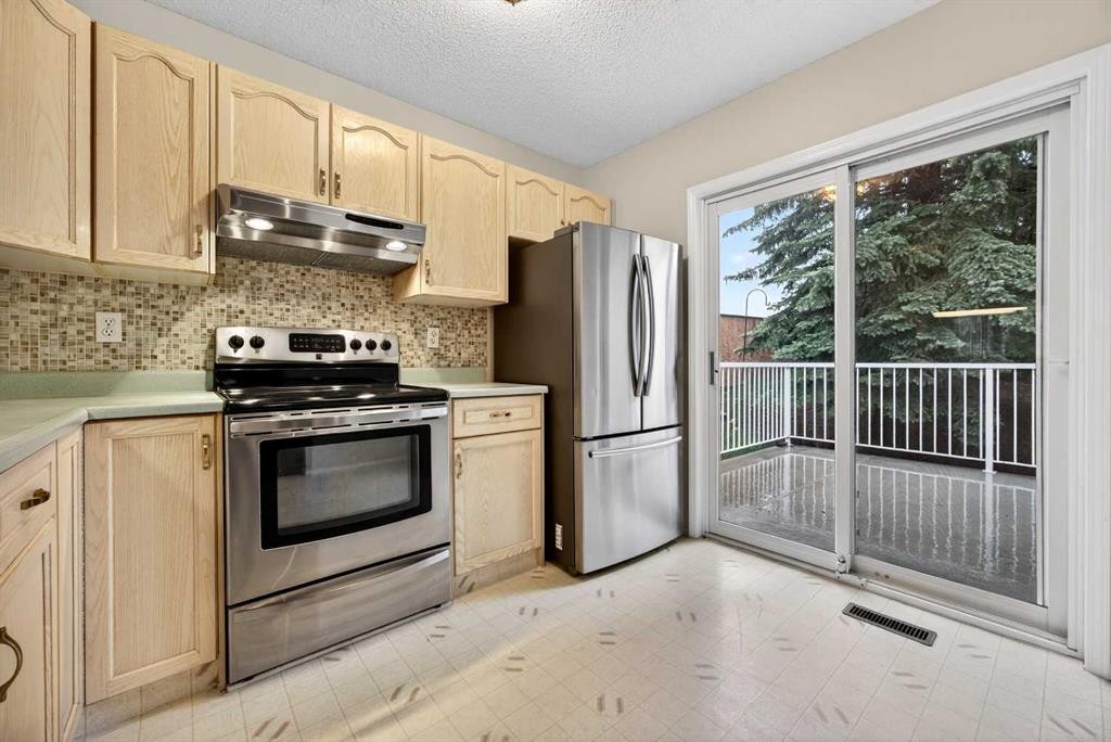 24 Edenwold Green Nw, Calgary, AB