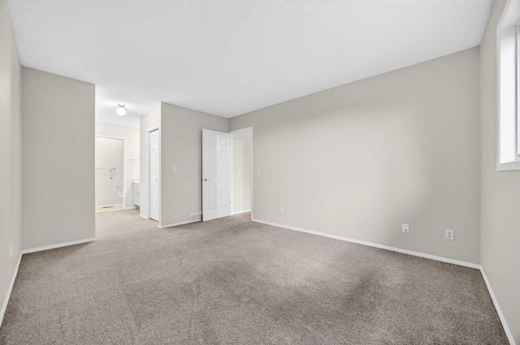 24 Edenwold Green Nw, Calgary, AB