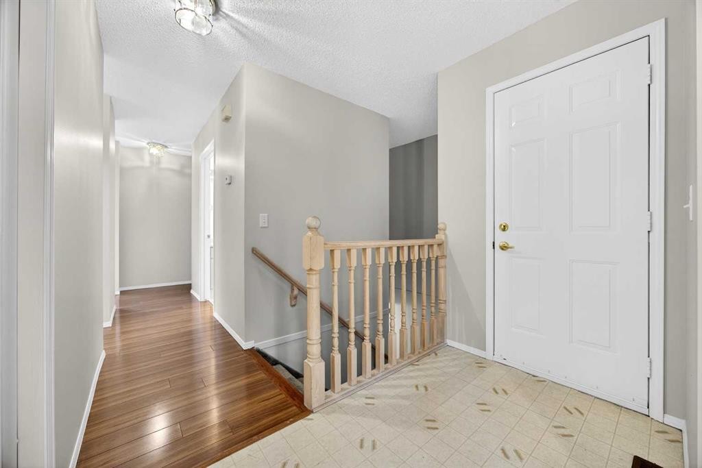 24 Edenwold Green Nw, Calgary, AB