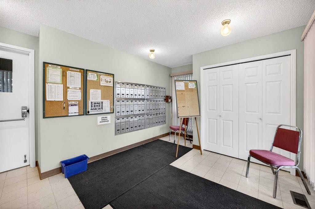 24 Edenwold Green Nw, Calgary, AB