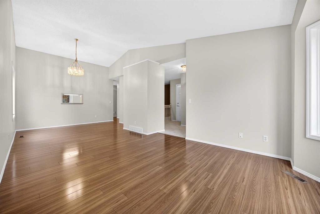 24 Edenwold Green Nw, Calgary, AB