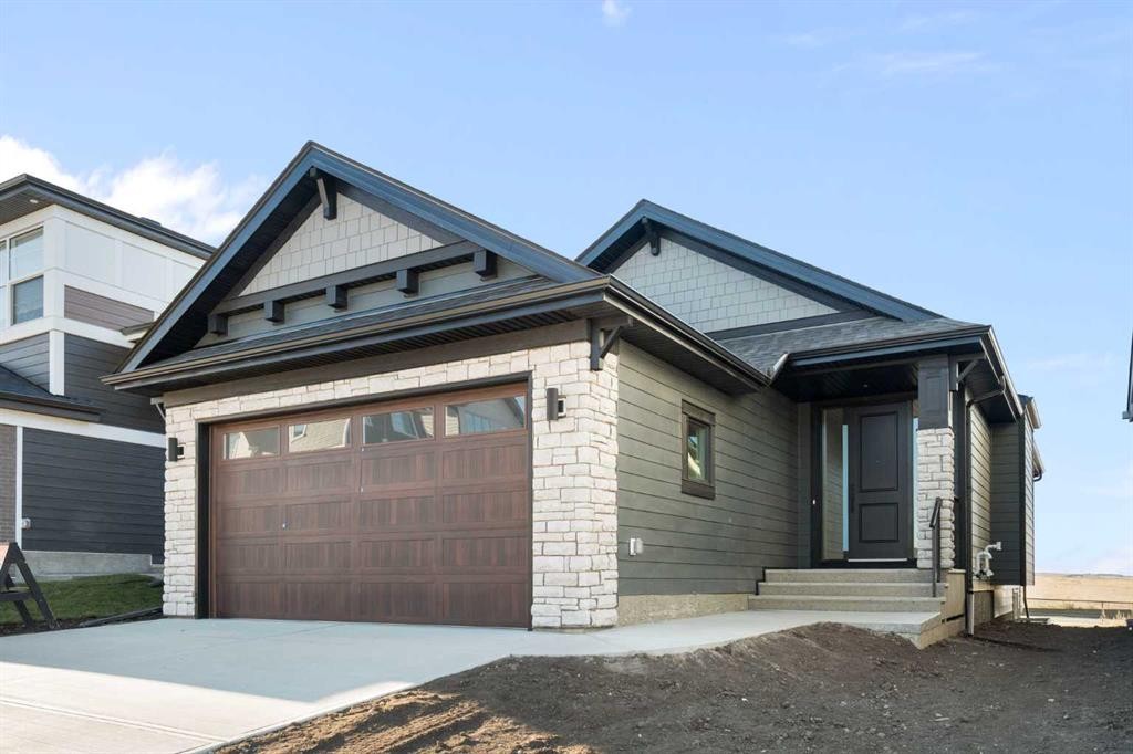 147 Marmot Grove Nw, Calgary, AB - Outdoor