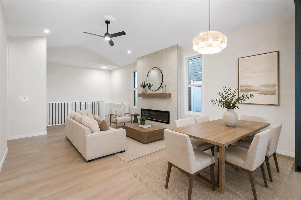 147 Marmot Grove Nw, Calgary, AB - Indoor Photo Showing Dining Room