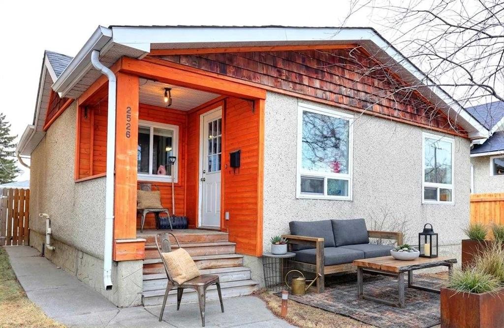 2526 16 Street Se, Calgary, AB