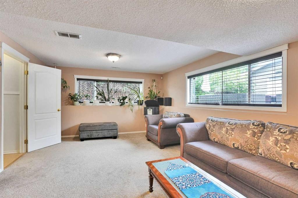 921 Arbour Lake Road Nw, Calgary, AB