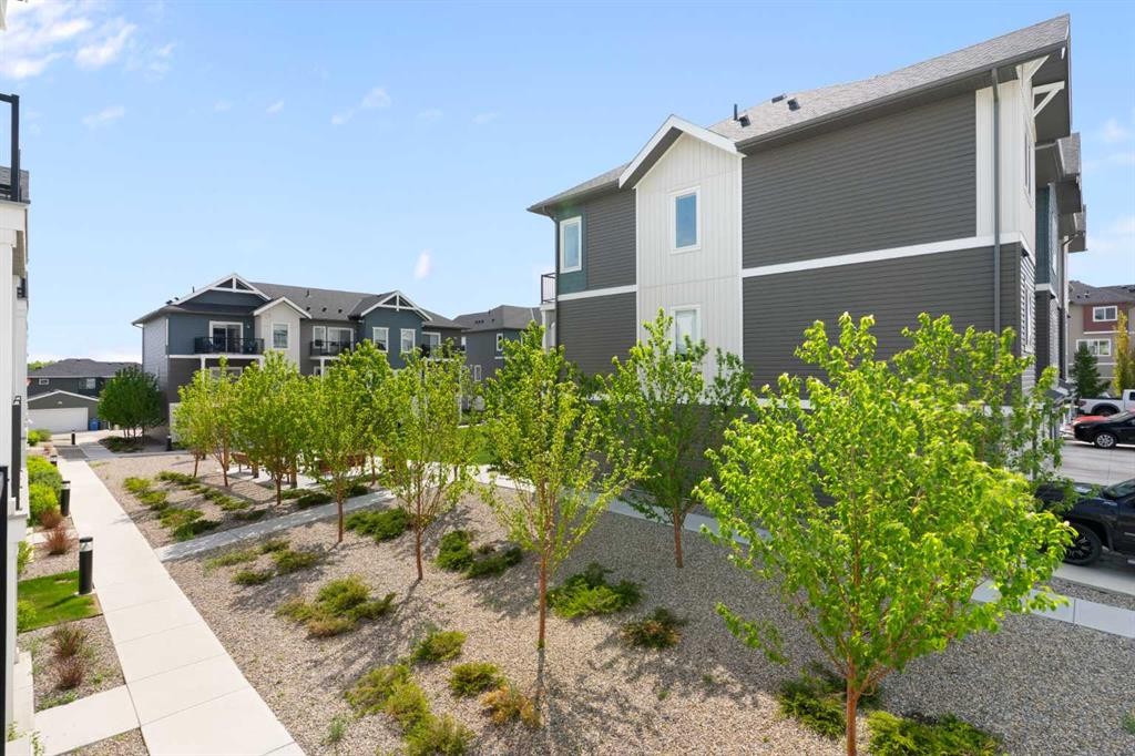 401-24 Rivercrest Drive, Cochrane, AB - Outdoor