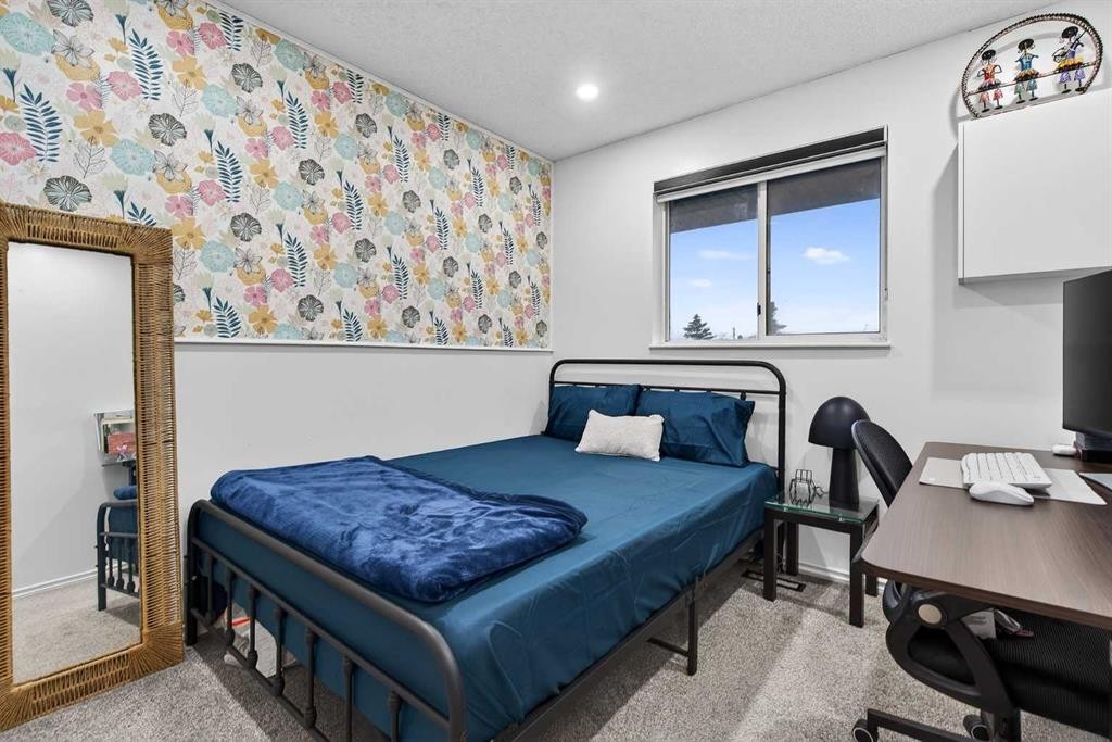 91 Martinwood Court Ne, Calgary, AB