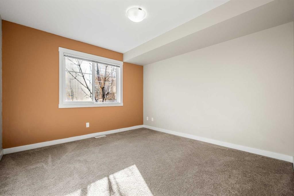 193-300 Marina Drive, Chestermere, AB - Indoor Photo Showing Other Room