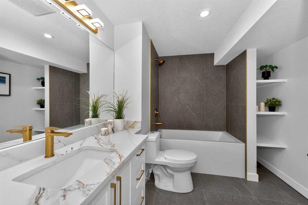 12031 Candiac Road Sw, Calgary, AB