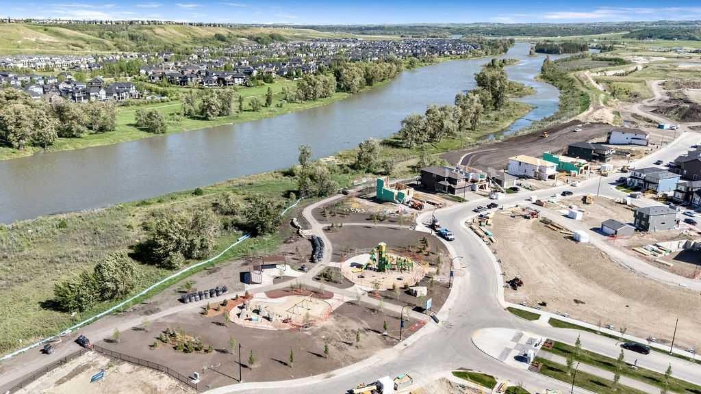 288 Wolf River Drive Se, Calgary, AB