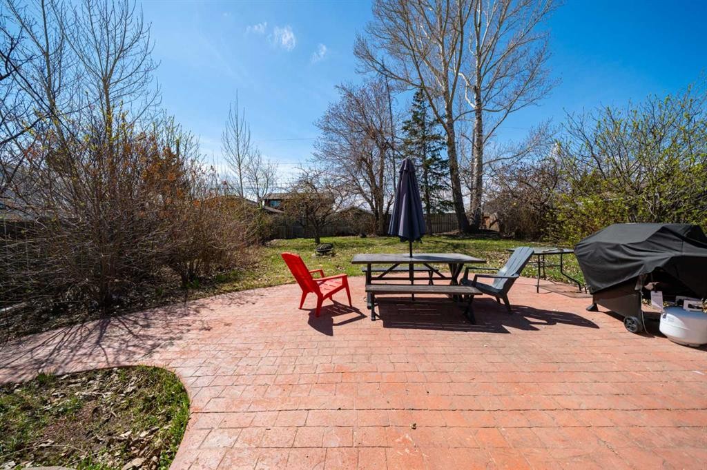 4627 29 Avenue Nw, Calgary, AB - Outdoor