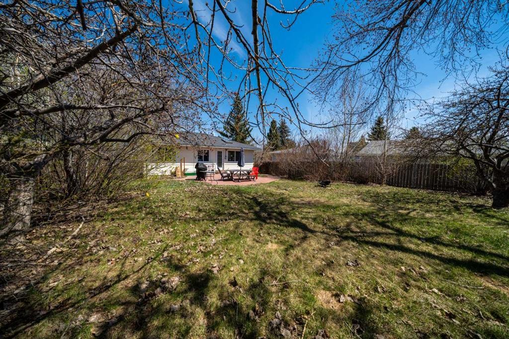 4627 29 Avenue Nw, Calgary, AB - Outdoor