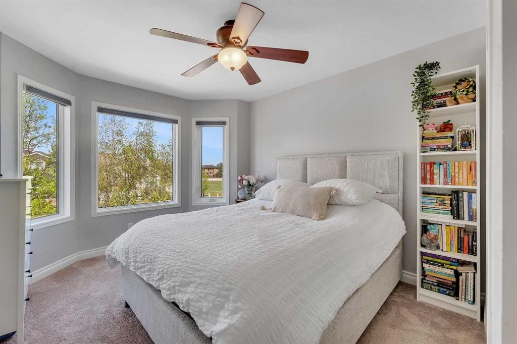 33 Edgevalley Way Nw, Calgary, AB
