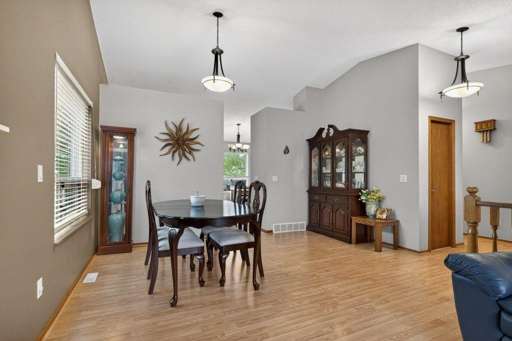 156 Rivercroft Close Se, Calgary, AB - Indoor Photo Showing Dining Room