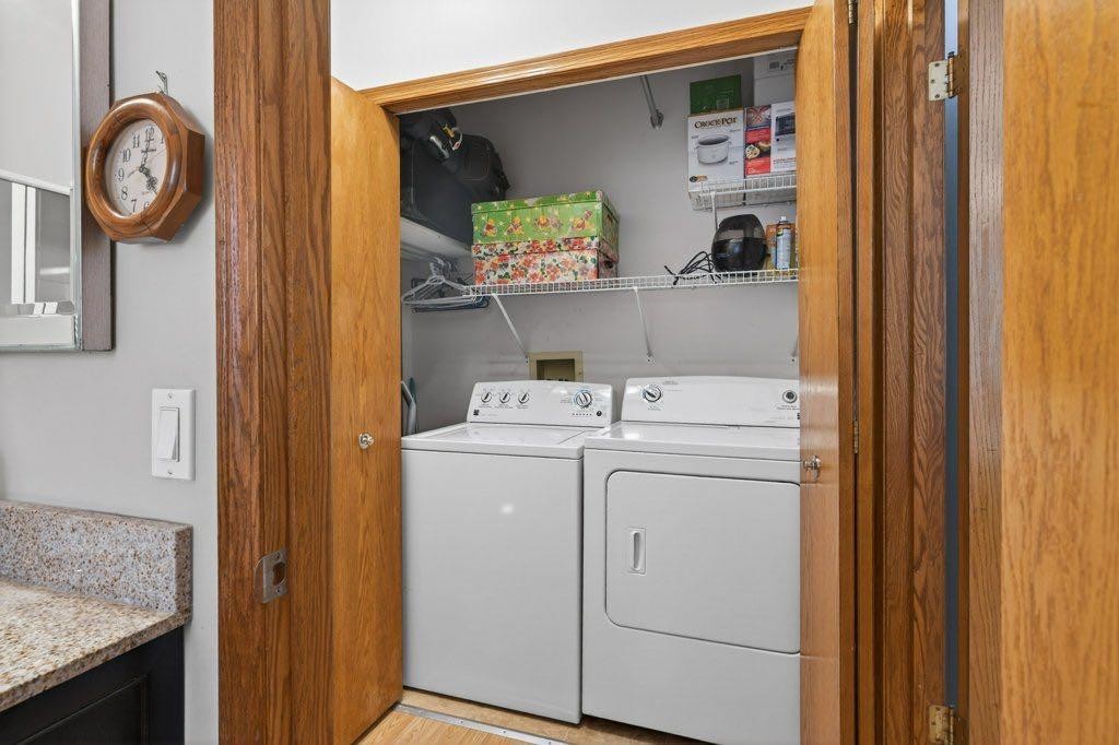 156 Rivercroft Close Se, Calgary, AB - Indoor Photo Showing Laundry Room