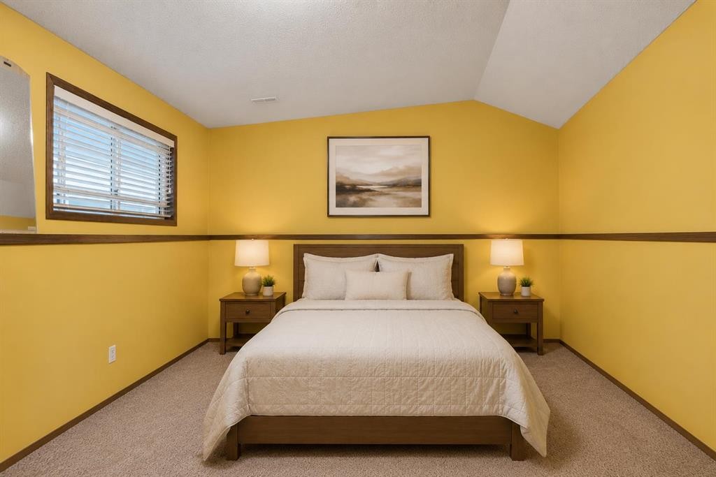 156 Rivercroft Close Se, Calgary, AB - Indoor Photo Showing Bedroom