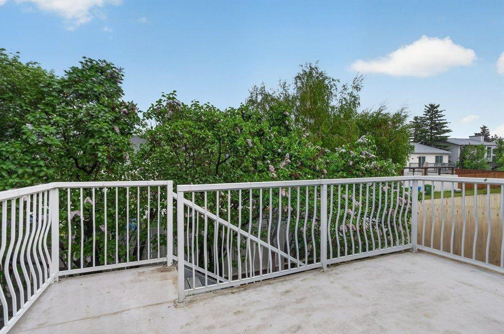 156 Rivercroft Close Se, Calgary, AB - Outdoor With Deck Patio Veranda