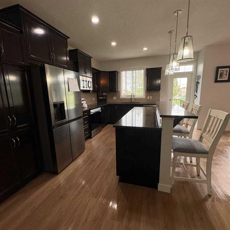 149 Cimarron Vista Crescent, Okotoks, AB