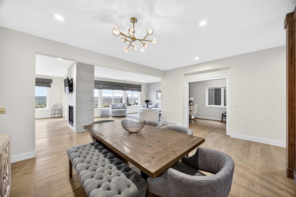 224 Springbluff Heights Sw, Calgary, AB