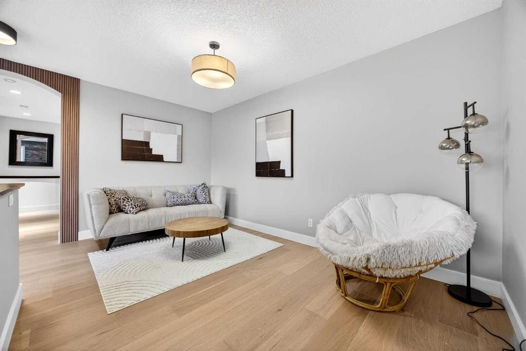 224 Springbluff Heights Sw, Calgary, AB