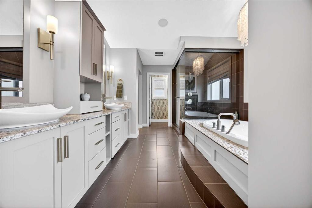 224 Springbluff Heights Sw, Calgary, AB
