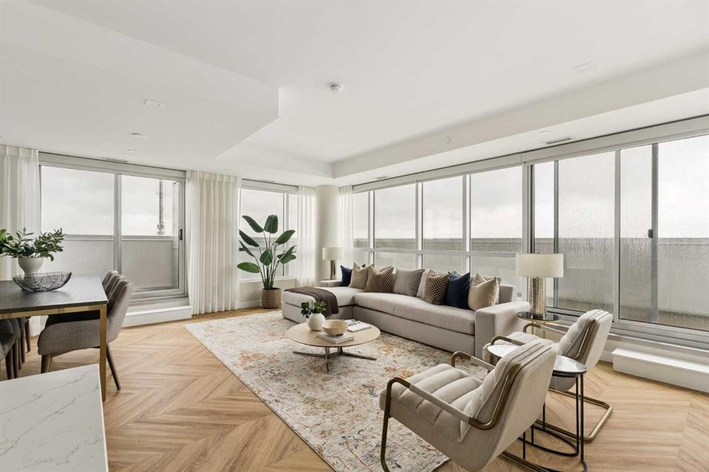 717-8505 Broadcast Avenue Sw, Calgary, AB - Indoor Photo Showing Living Room