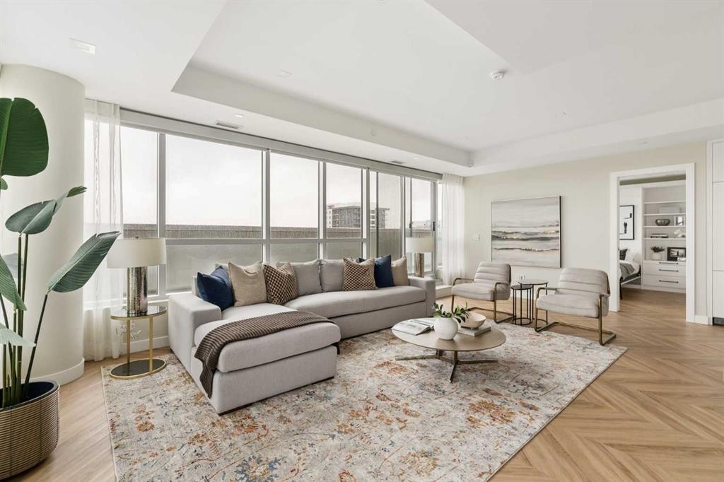 717-8505 Broadcast Avenue Sw, Calgary, AB - Indoor Photo Showing Living Room