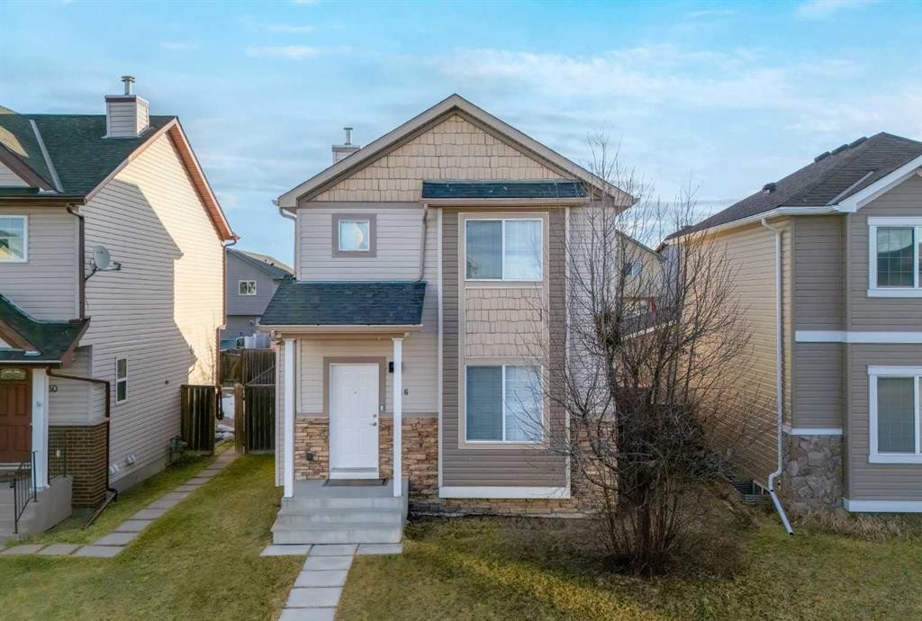 26 Saddlemead Close Ne, Calgary, AB - Outdoor With Facade