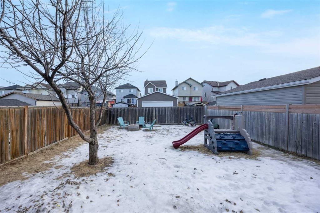 26 Saddlemead Close Ne, Calgary, AB - Outdoor