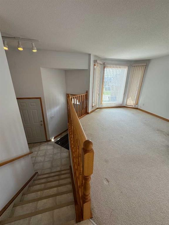 22 Julia Place, Didsbury, AB - Indoor Photo Showing Other Room