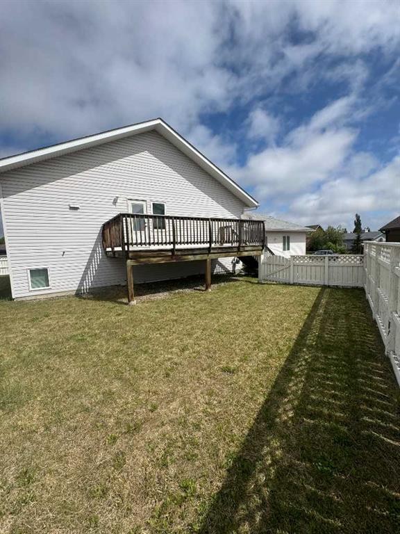 22 Julia Place, Didsbury, AB - Outdoor With Deck Patio Veranda