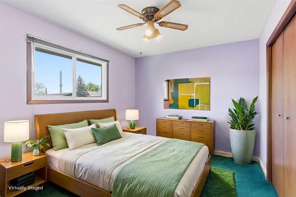 19 Templevale Way Ne, Calgary, AB - Indoor Photo Showing Bedroom