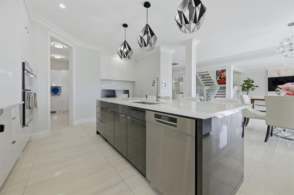102 Malibou Road, Calgary, AB