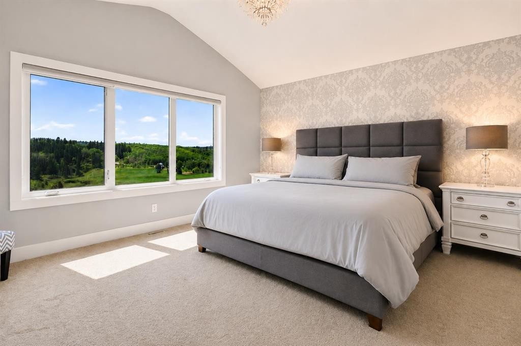 219 Legacy Mount Se, Calgary, AB - Indoor Photo Showing Bedroom