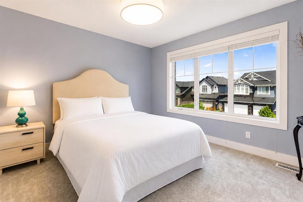 219 Legacy Mount Se, Calgary, AB - Indoor Photo Showing Living Room