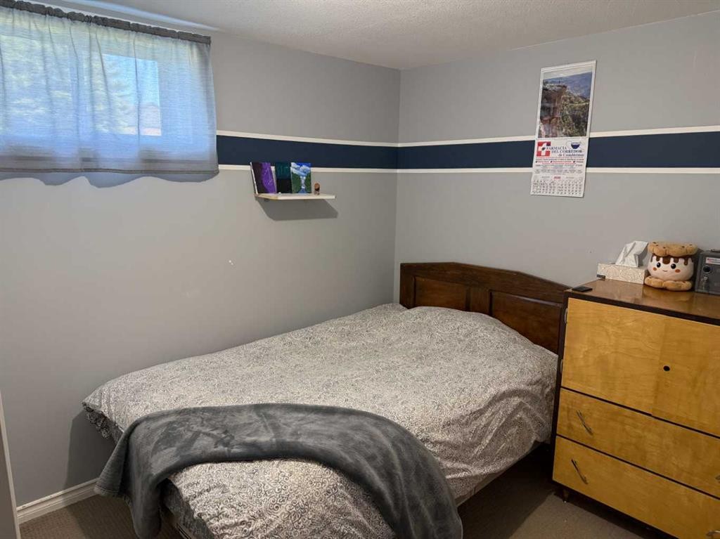 325 2 Avenue North, Champion, AB