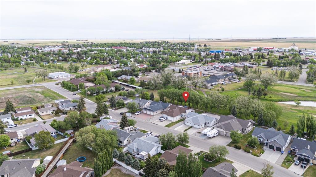 11B Westlynn Drive, Claresholm, AB