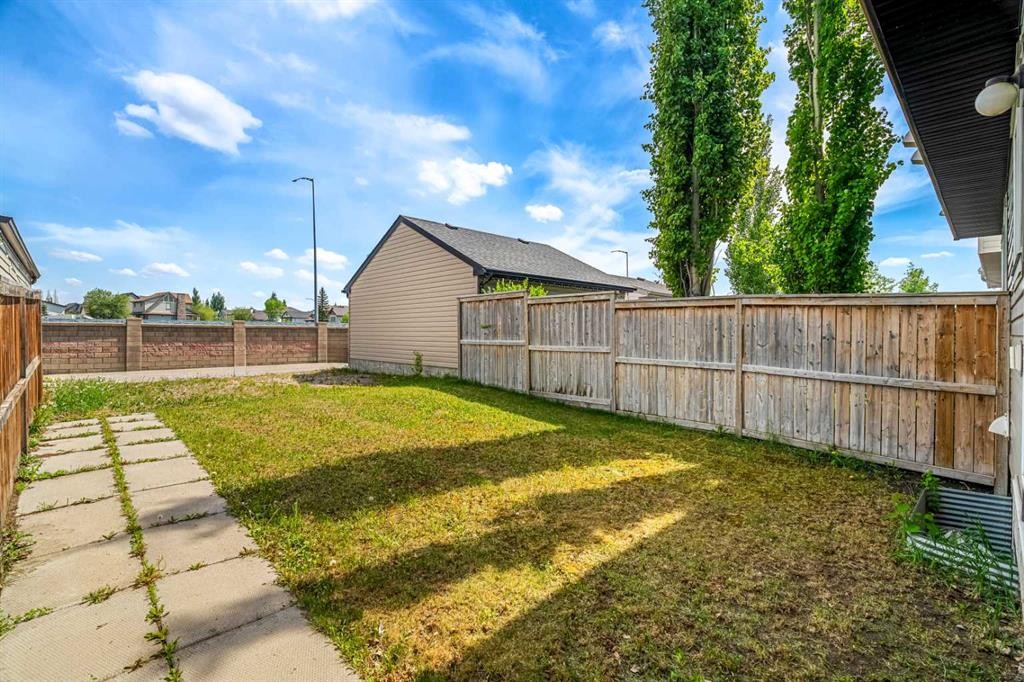249 Elgin Meadows Park Se, Calgary, AB - Outdoor