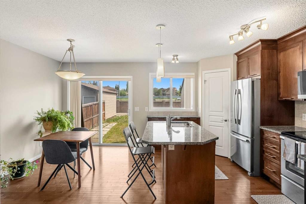 249 Elgin Meadows Park Se, Calgary, AB - Indoor Photo Showing Kitchen With Stainless Steel Kitchen