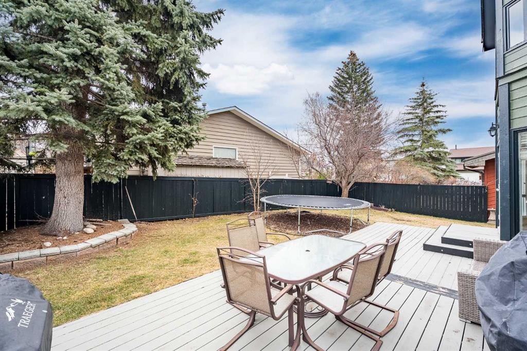 2608 Deer Side Drive Se, Calgary, AB - Outdoor With Deck Patio Veranda