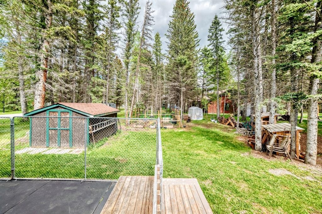 2 Wolf Close, Rural Rocky View County, AB - Outdoor