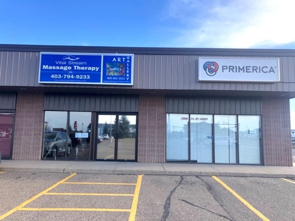 1308 2A Street West, Brooks, AB