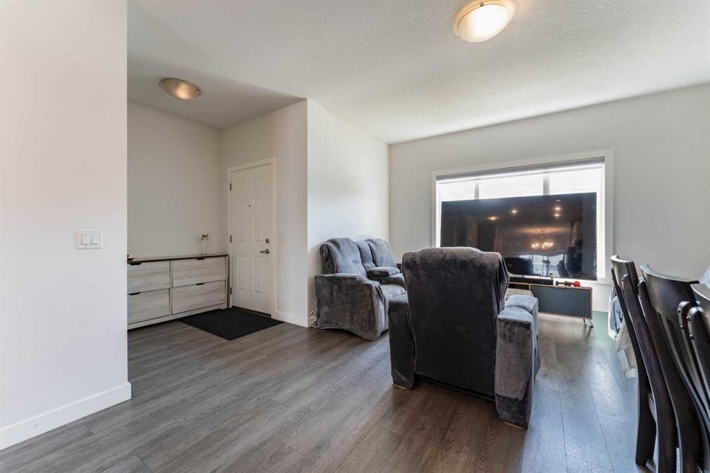150 Red Embers Common Ne, Calgary, AB