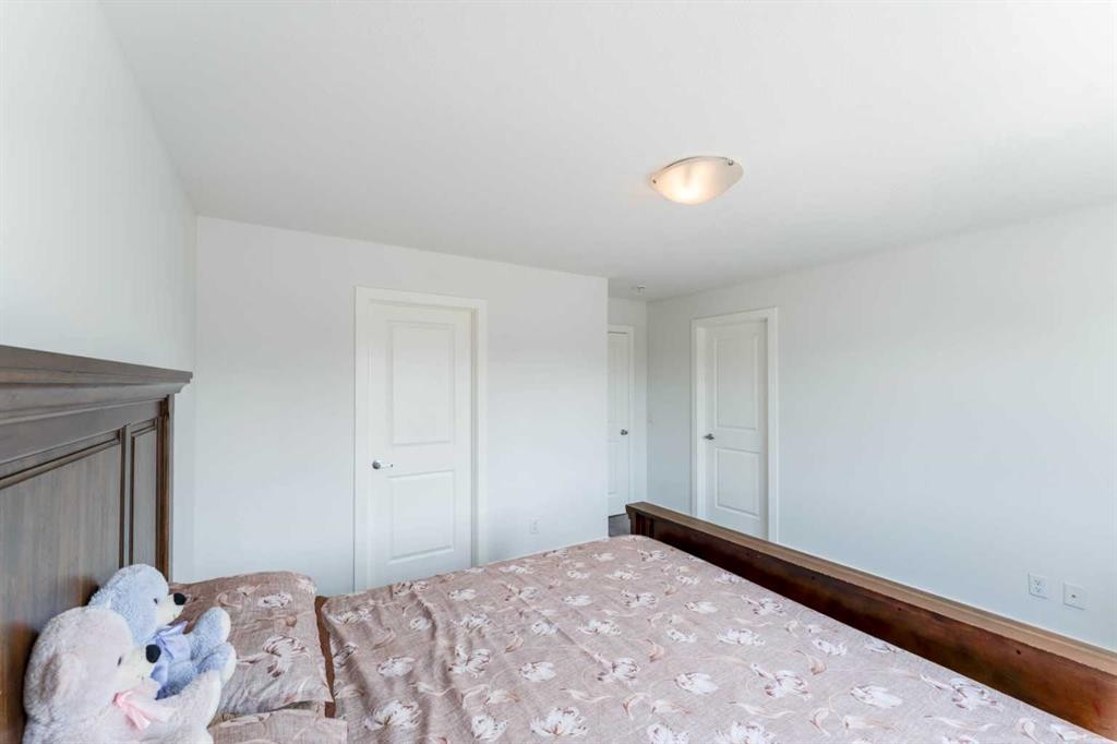 150 Red Embers Common Ne, Calgary, AB