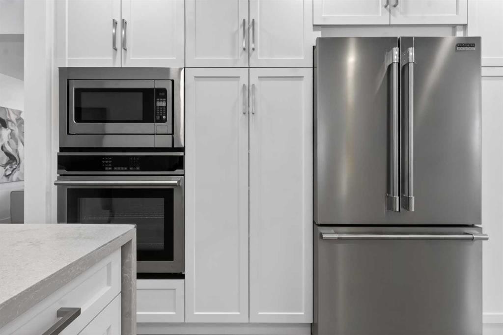 928 Maplecroft Road Se, Calgary, AB