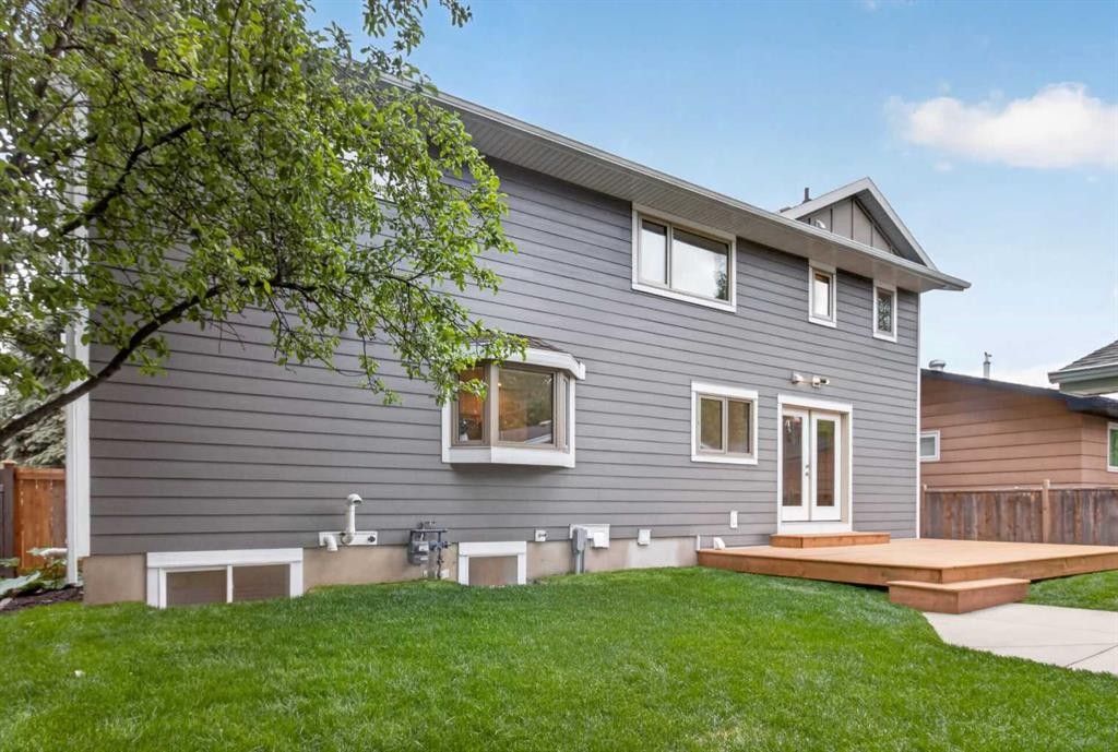 928 Maplecroft Road Se, Calgary, AB