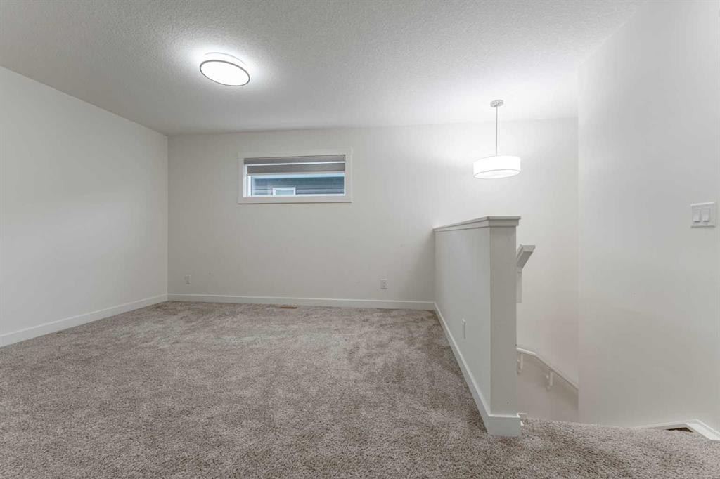 3222 Chinook Winds Drive Sw, Airdrie, AB